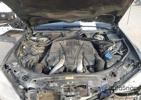 2013 Mercedes-Benz S 550 from USA, damaged, VIN WDDNG7DB7DA529960